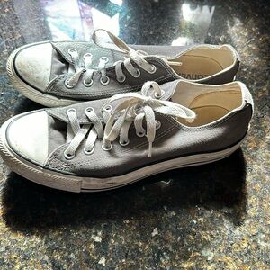 Used grey converse - women size 9
